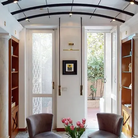 Pietra Papa 99 * Roma