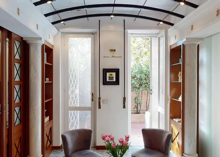 Pietra Papa 99 * Roma